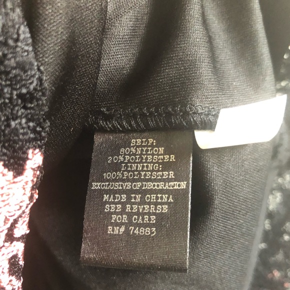 Adiva Black Floral lace off shoulders top size L - Picture 7 of 8